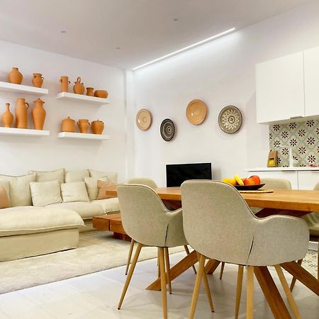 Piso Familiar Con Tres Habitaciones En La Goleta マラガ エクステリア 写真