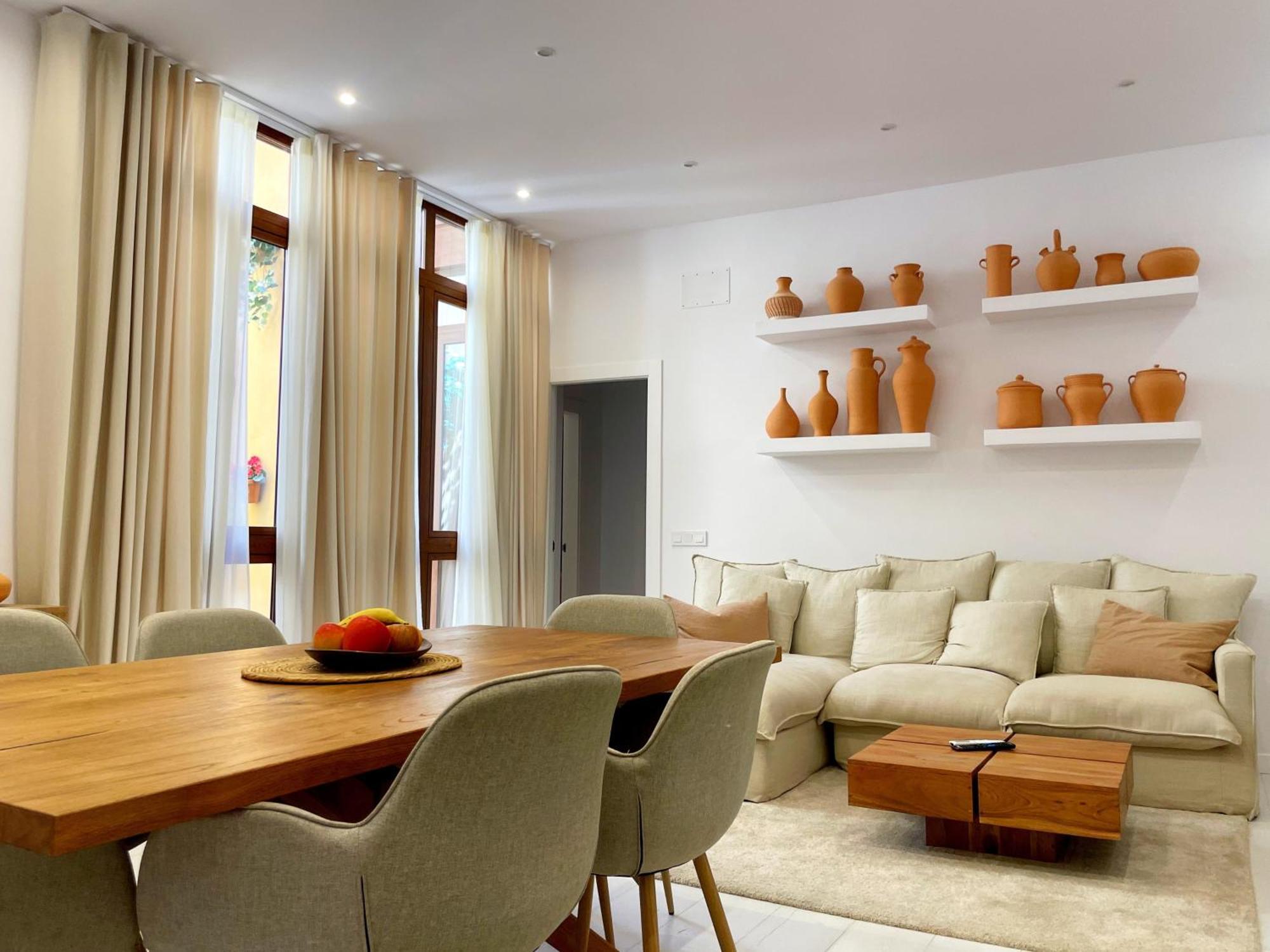 Piso Familiar Con Tres Habitaciones En La Goleta マラガ エクステリア 写真